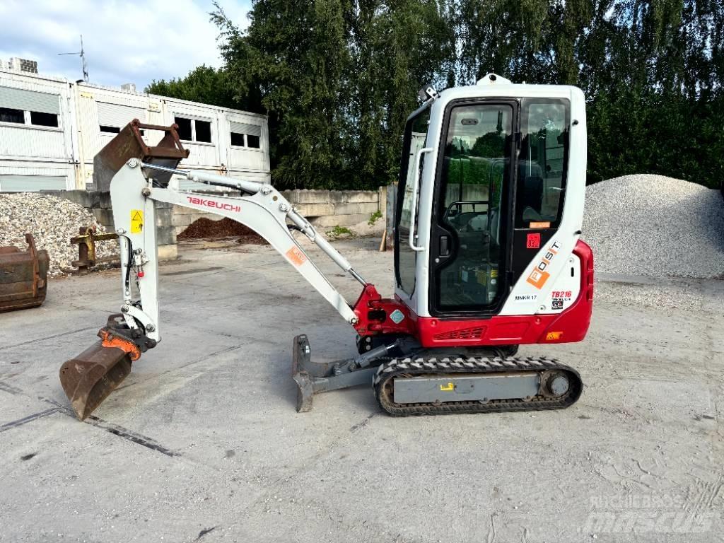 Takeuchi TB 216 Mini Escavadoras <7t