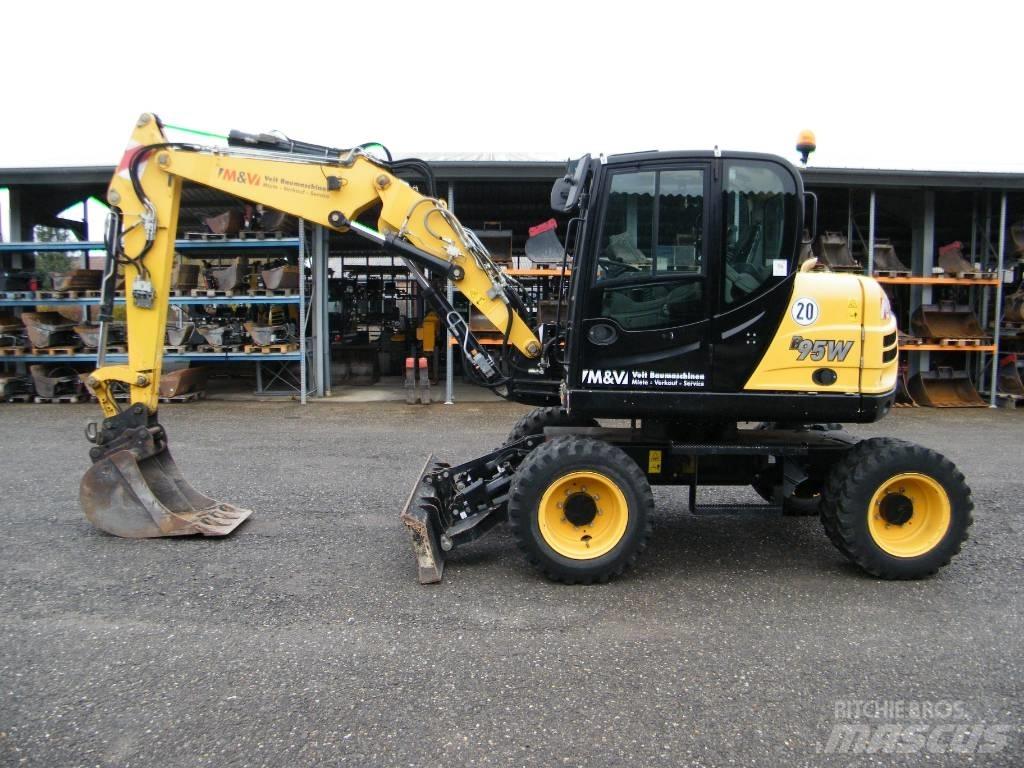 Yanmar B95W Escavadoras de rodas