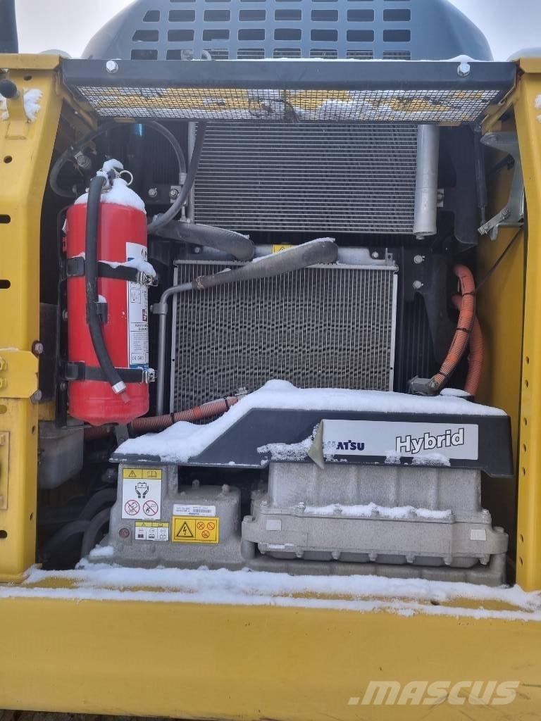 Komatsu HB 215 LC-2 Escavadoras de rastos