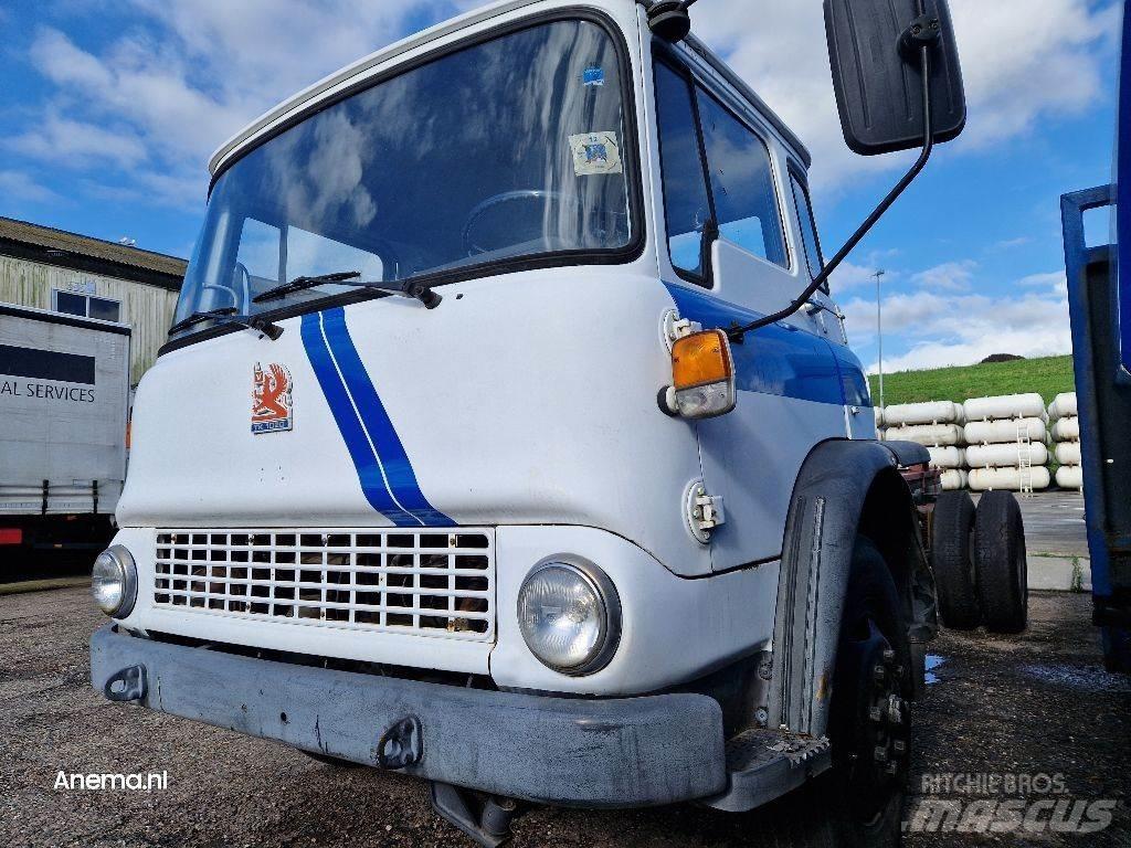 Bedford TK 1020 Tractores (camiões)