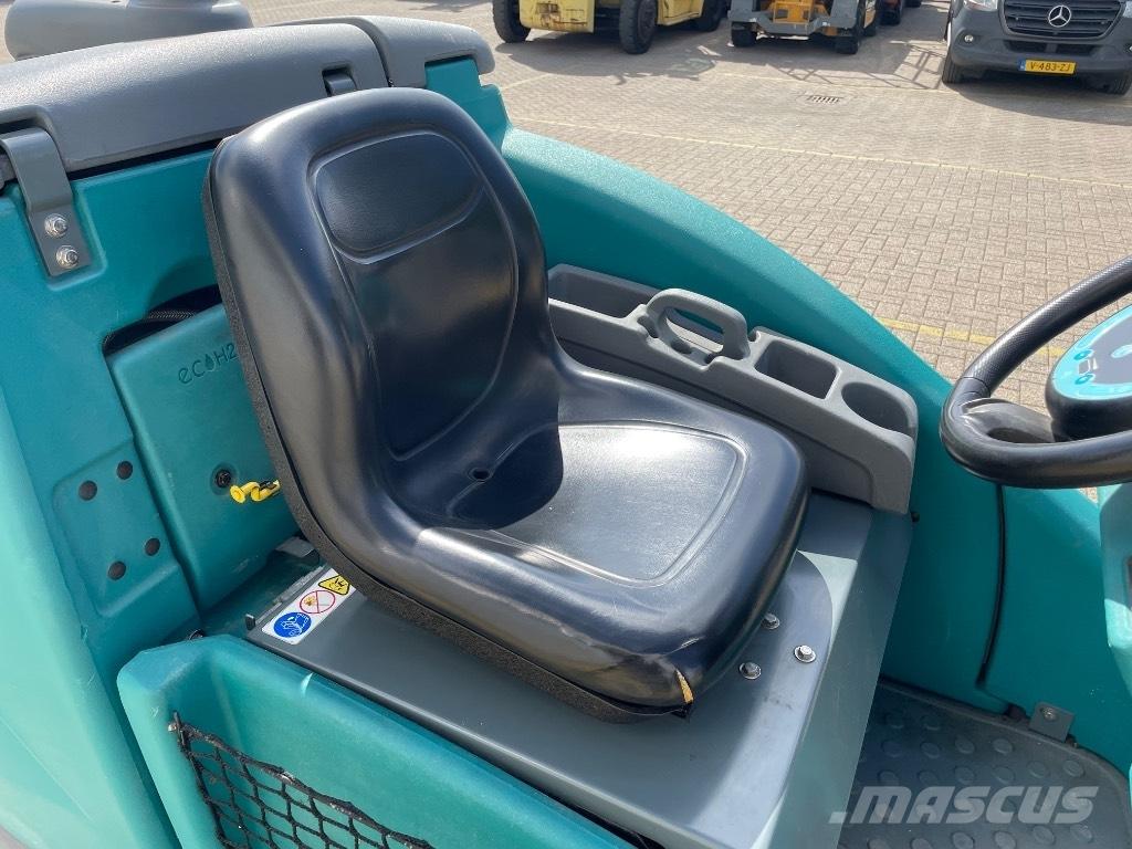 Tennant T 16 Varredoras interior