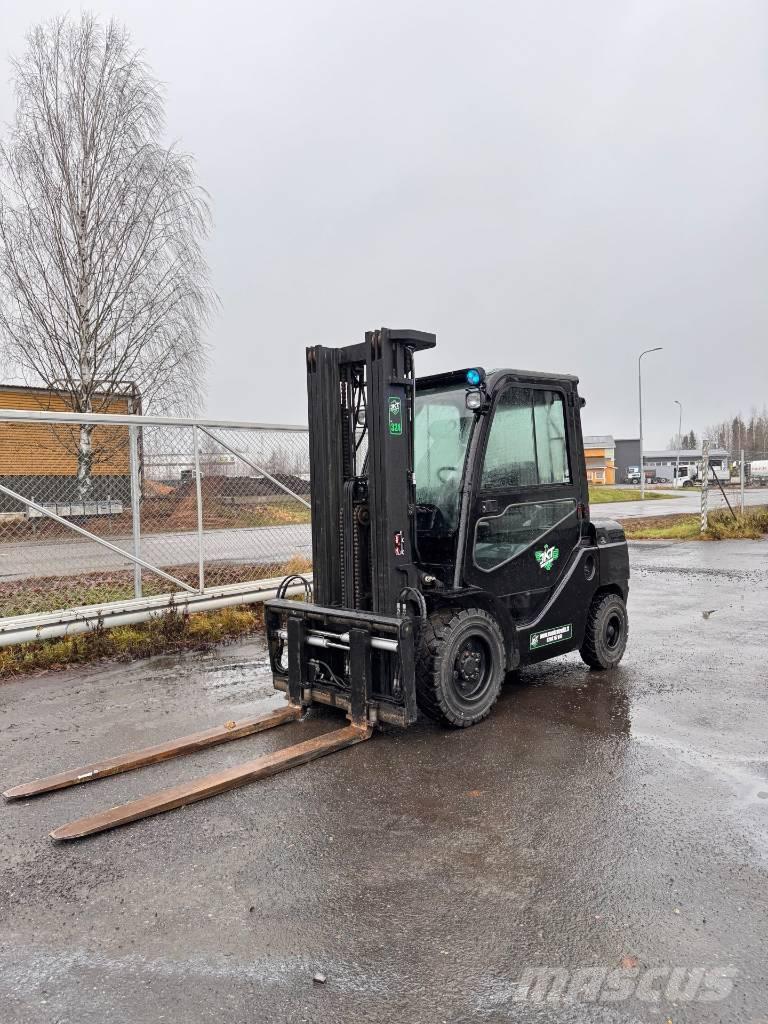 Toyota 02-8 FDF 30 Empilhadores Diesel