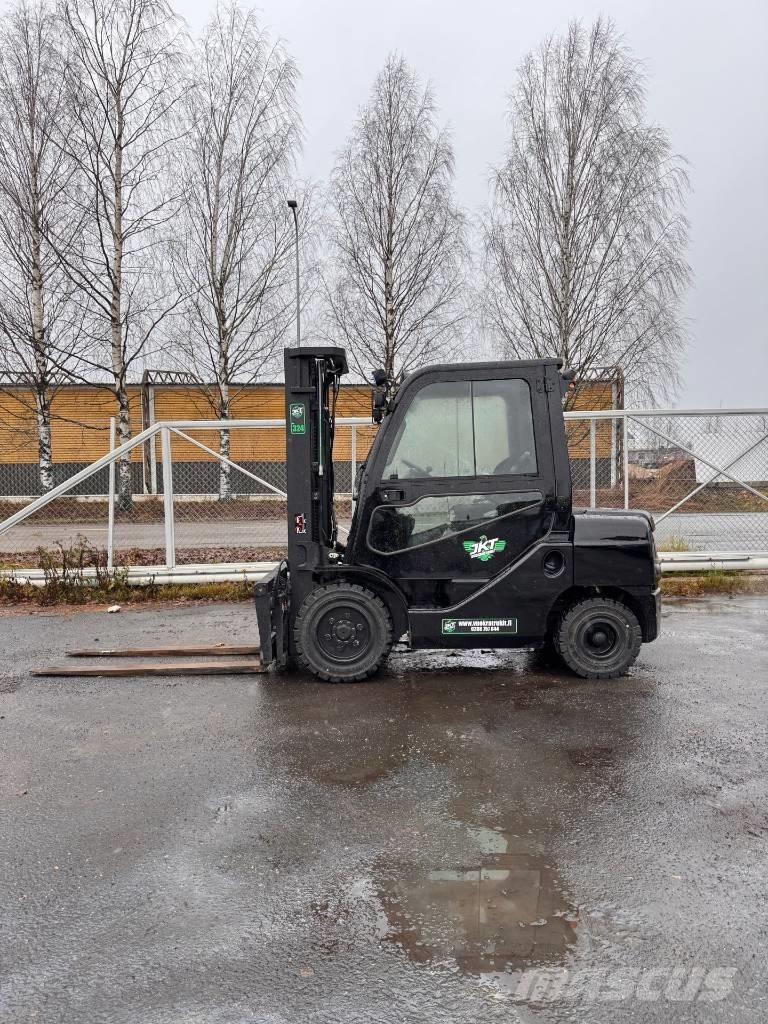 Toyota 02-8 FDF 30 Empilhadores Diesel