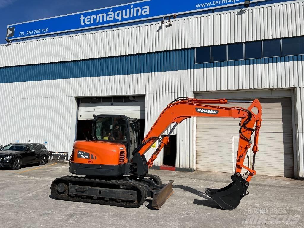 Doosan DX 80 R Escavadoras Midi 7t - 12t