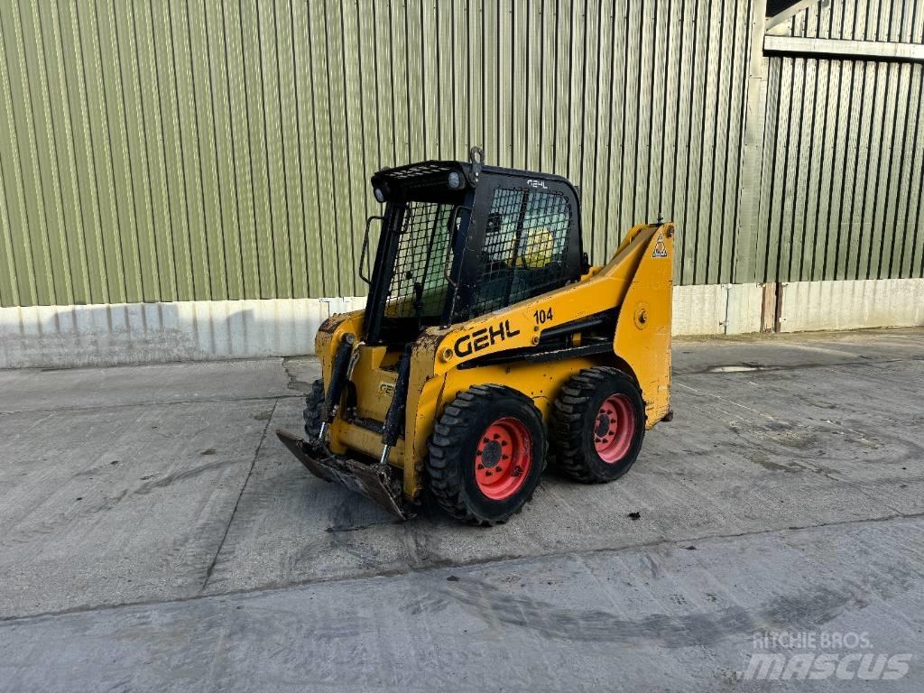 Gehl R 165 Carregadoras de direcção deslizante