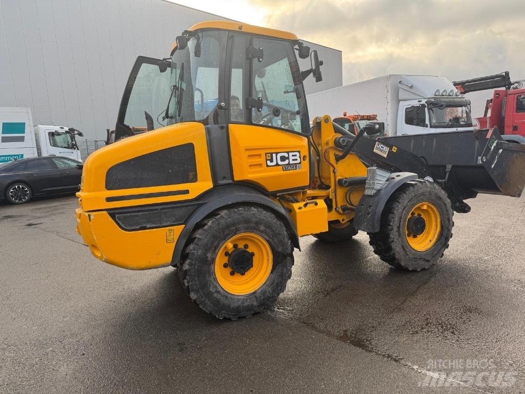 JCB 409 SV Retroescavadoras