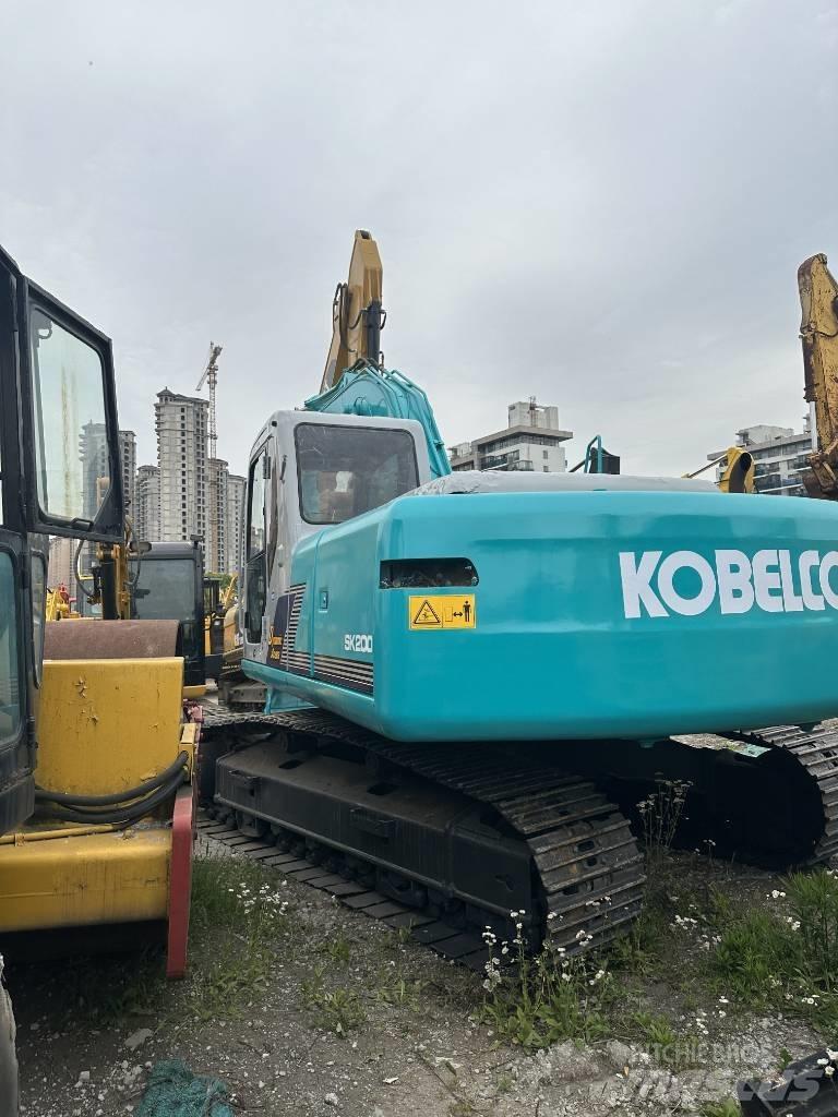 Kobelco SK 200 Escavadoras de rastos