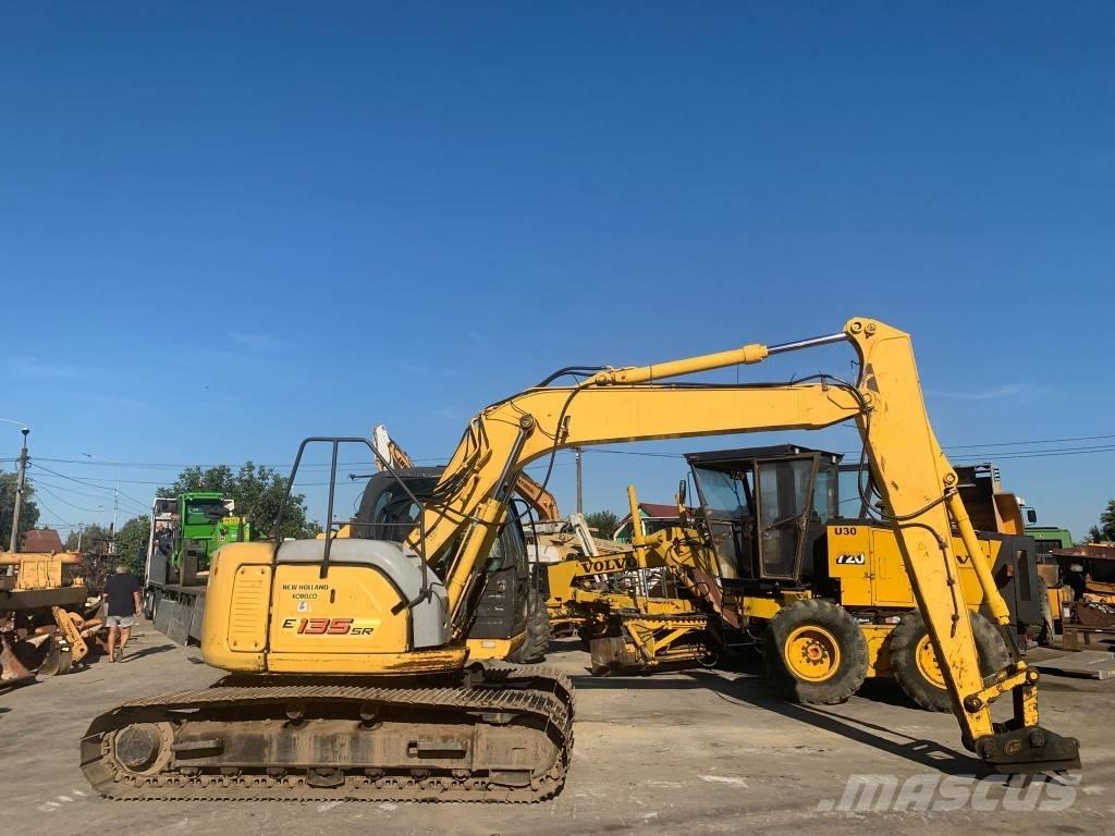 New Holland E 135 SR Escavadoras de rastos