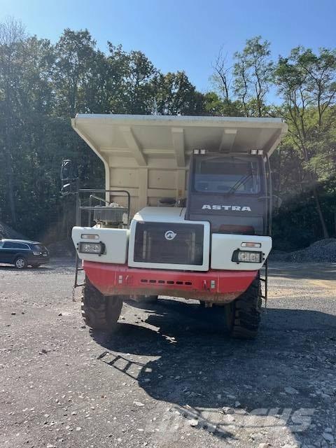 Astra RD32C Camiőes dumper basculantes rígidos