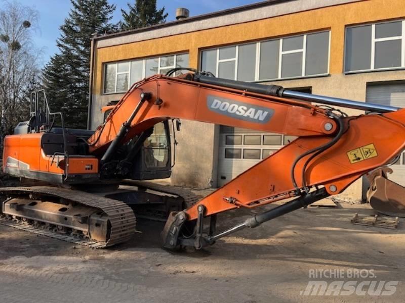 Doosan DX 225 LC-5 Escavadoras de rastos