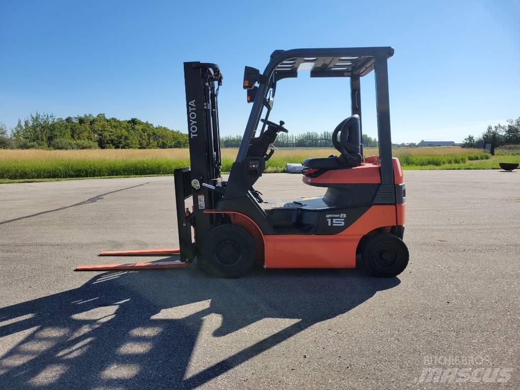 Toyota 8 FB 15 Empilhadores eléctricos