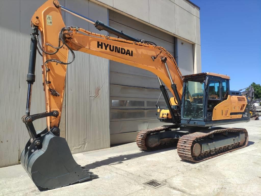 Hyundai HX 220 Escavadoras de rastos