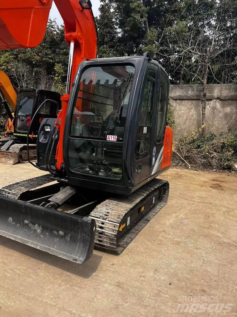 Hitachi ZX 60 Mini Escavadoras <7t
