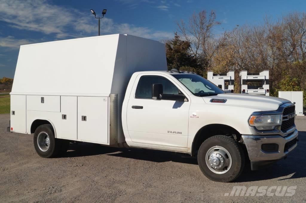 RAM 3500 TRADESMAN Pick up de caixa aberta