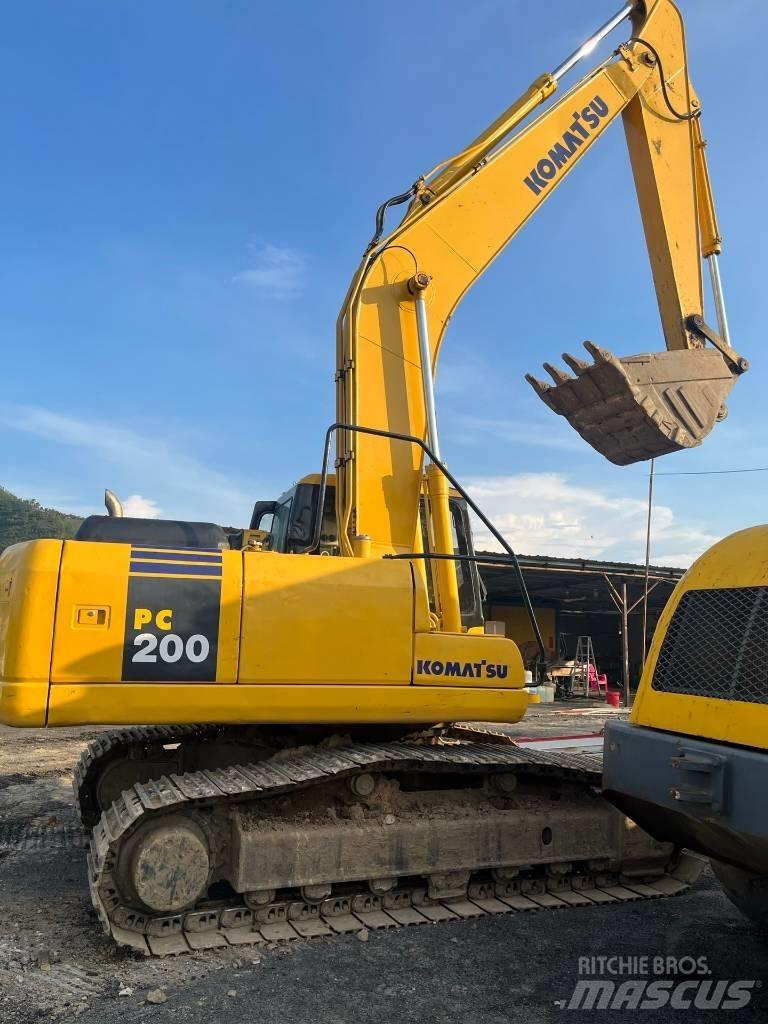 Komatsu PC 200-7 Escavadoras de rastos