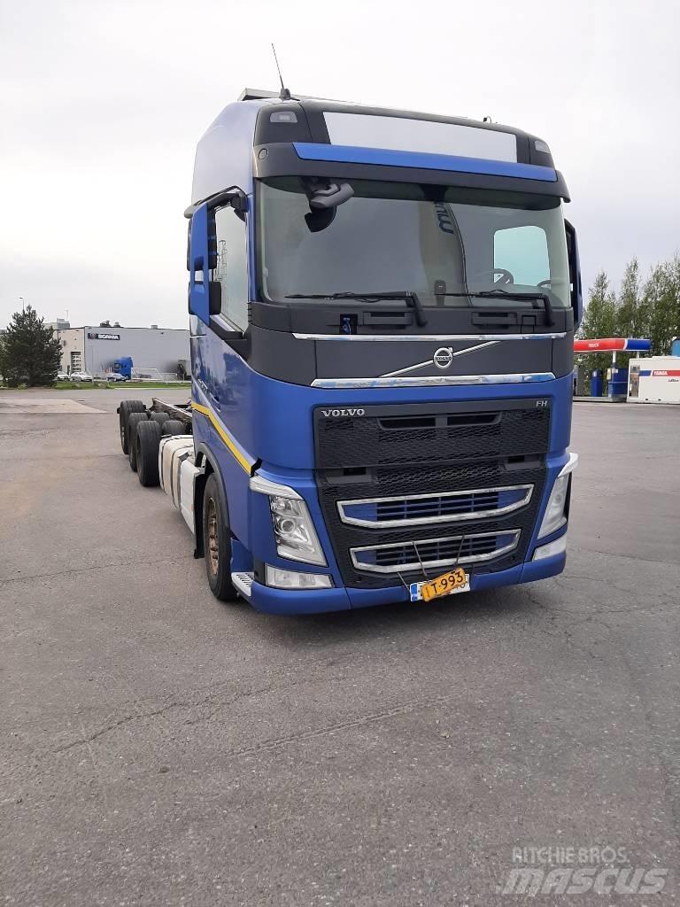 Volvo FH 13 Camiões de chassis e cabine