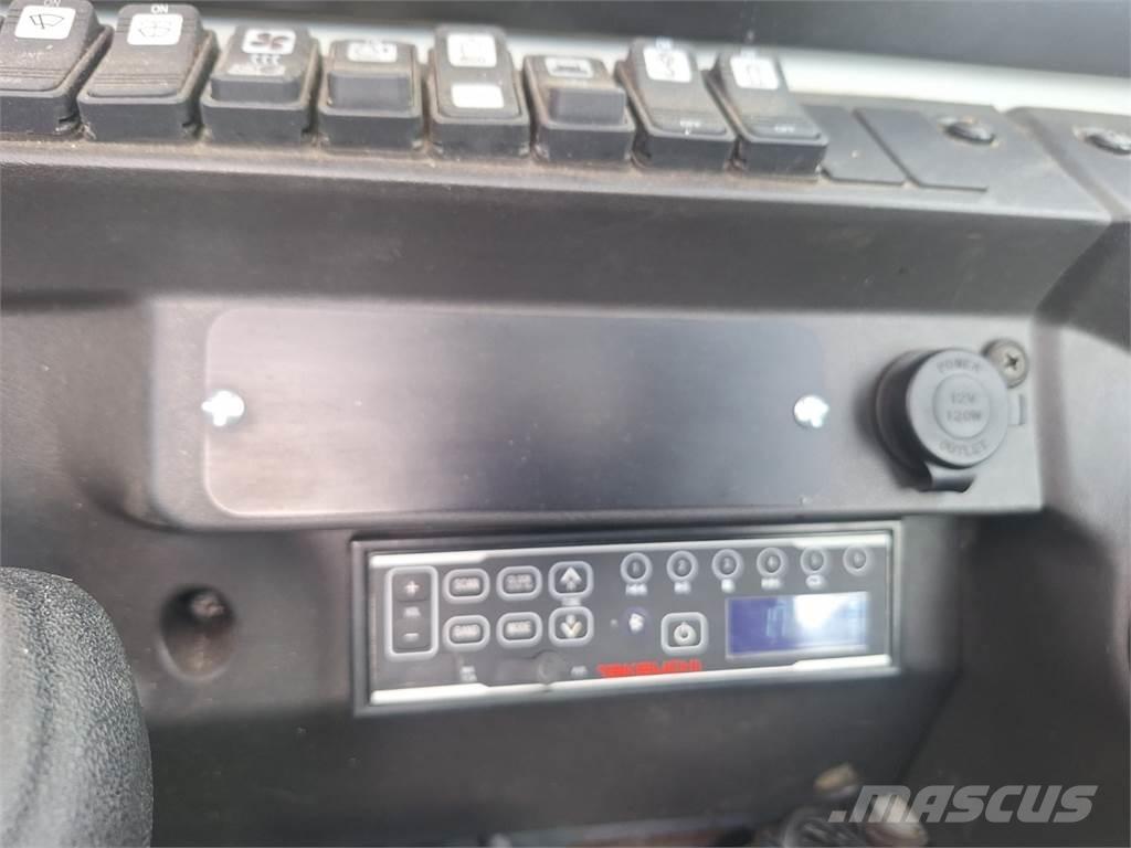 Takeuchi TB230 A Construção - Outros
