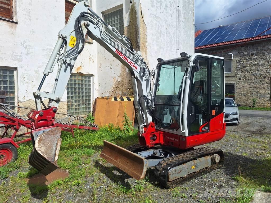 Takeuchi TB230 A Construção - Outros
