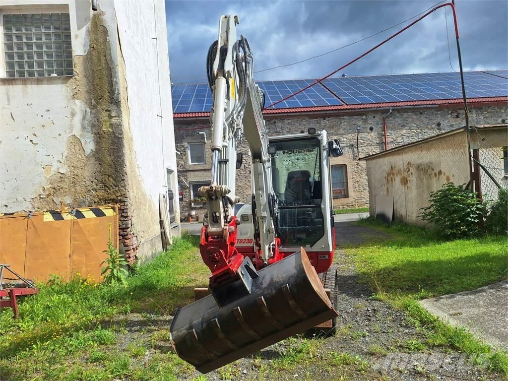 Takeuchi TB230 A Construção - Outros

