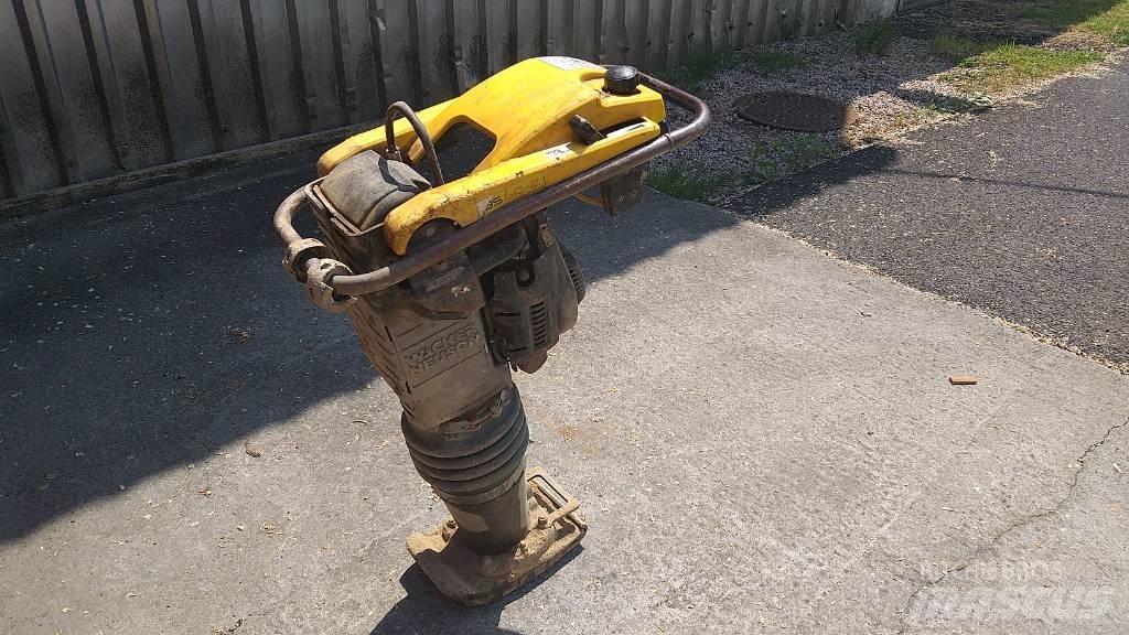 WACKER BS 60-2 Saltitões