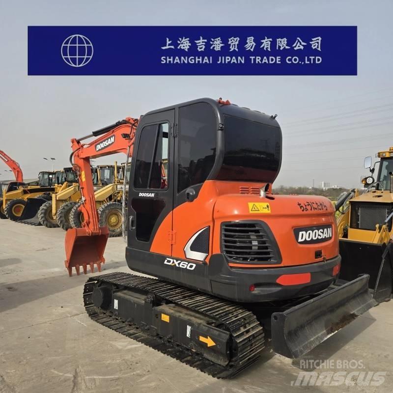 Doosan DX 60 Escavadoras de rastos