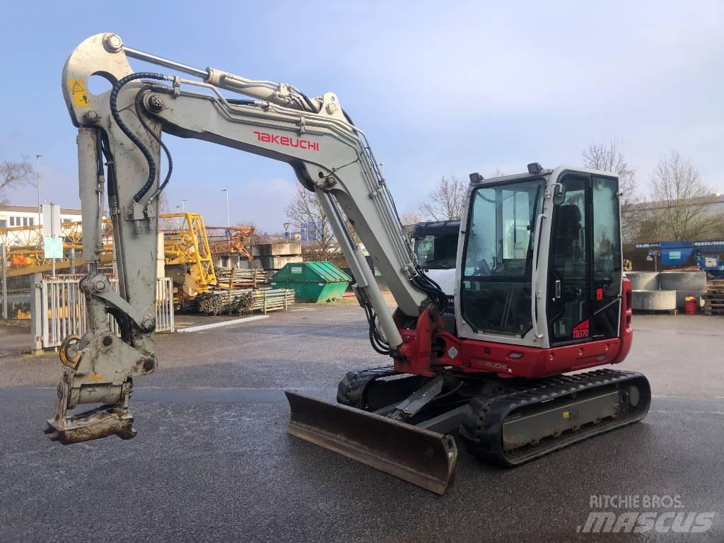 Takeuchi TB 370 Escavadoras Midi 7t - 12t