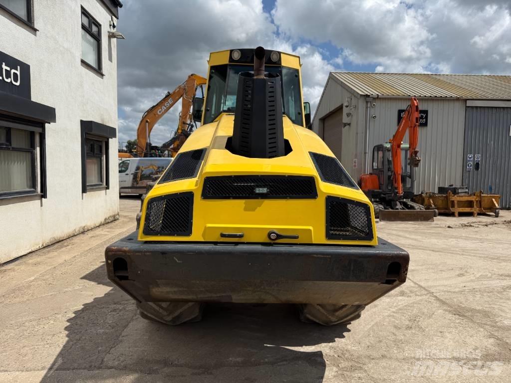 Bomag 213 DH-4i Cilindros Compactadores monocilíndricos