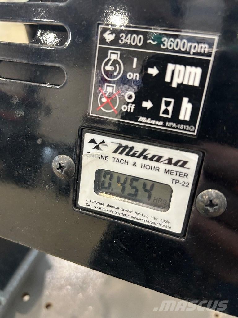 Mikasa Mvh 158 GH Placas compactadoras