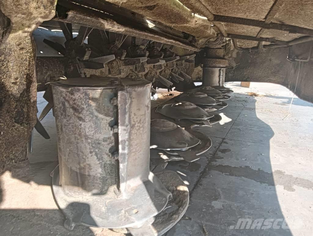 CLAAS Disco 2700 C Gadanheiras-Condicionadoras