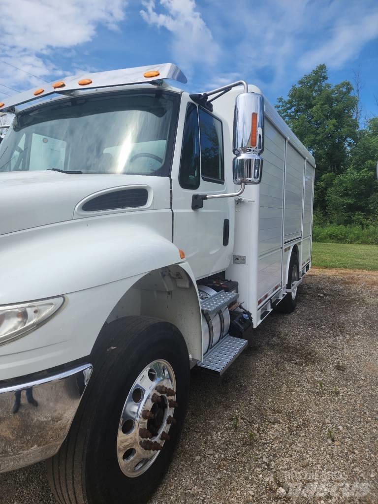 Freightliner M2 Camiões de entrega de bebidas