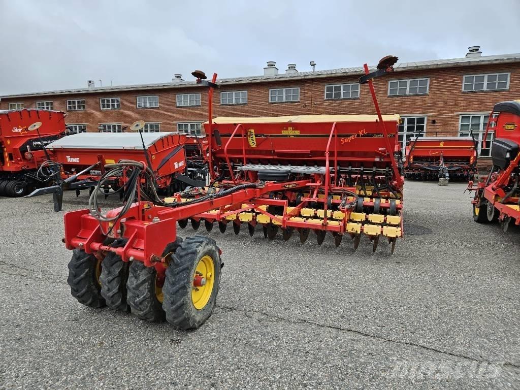 Väderstad Rapid 400 Perfuradoras combinadas