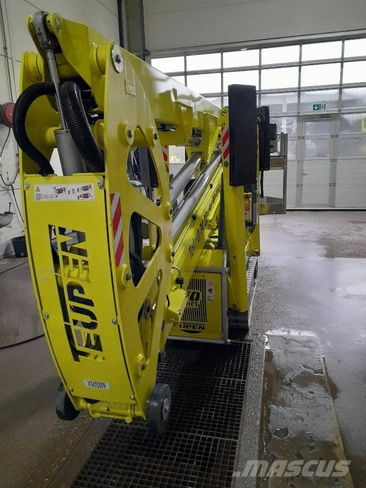 Teupen Leo 18 GT + Plataformas de braço compactas auto-propulsão