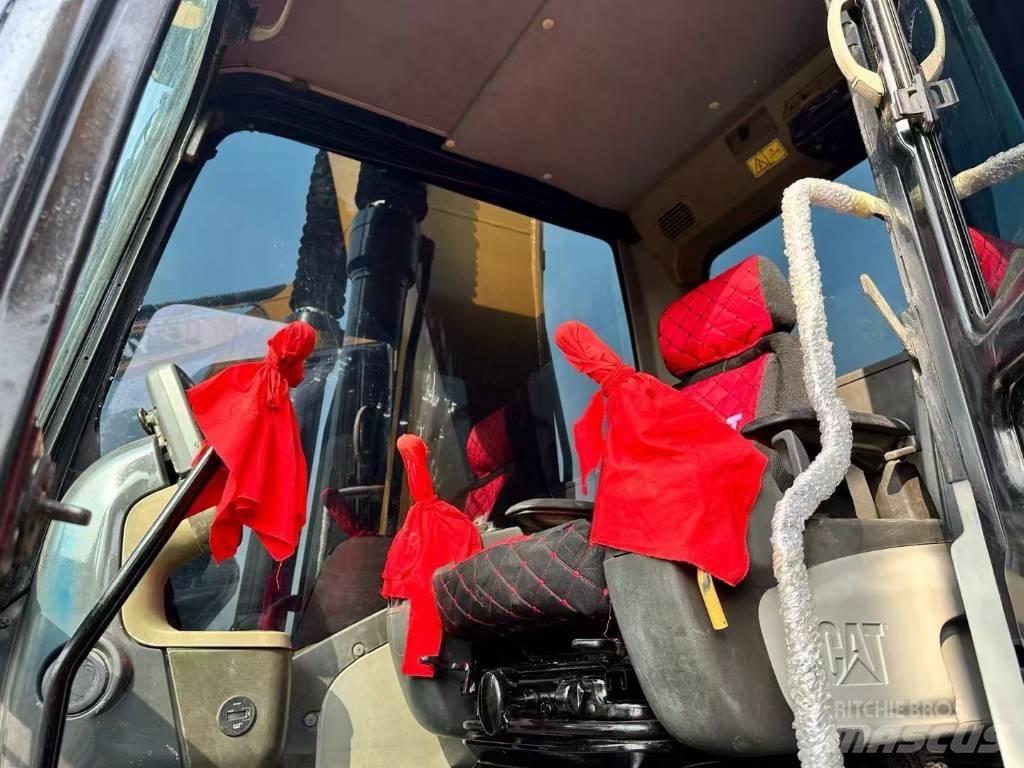 CAT 320 D Escavadoras de rastos