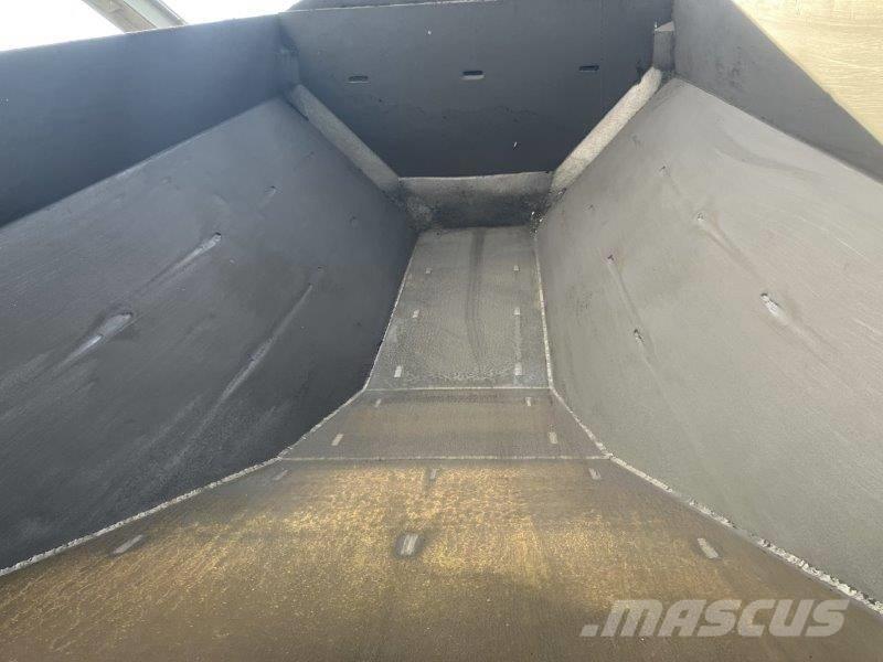 Komatsu HM 400-1 Camiões articulados