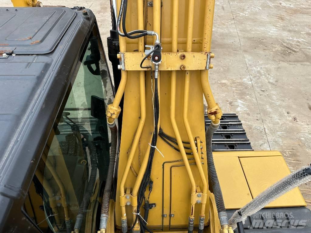 CAT 323GC Escavadoras de rastos