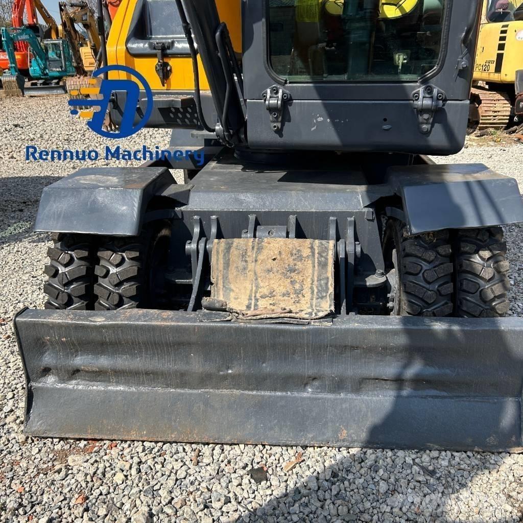 Xinyuan C75W Escavadoras de rodas