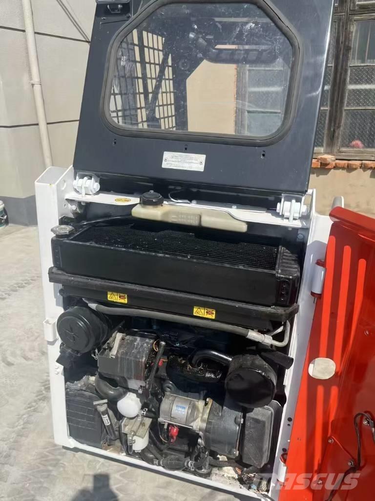 Bobcat S 70 Carregadoras de direcção deslizante