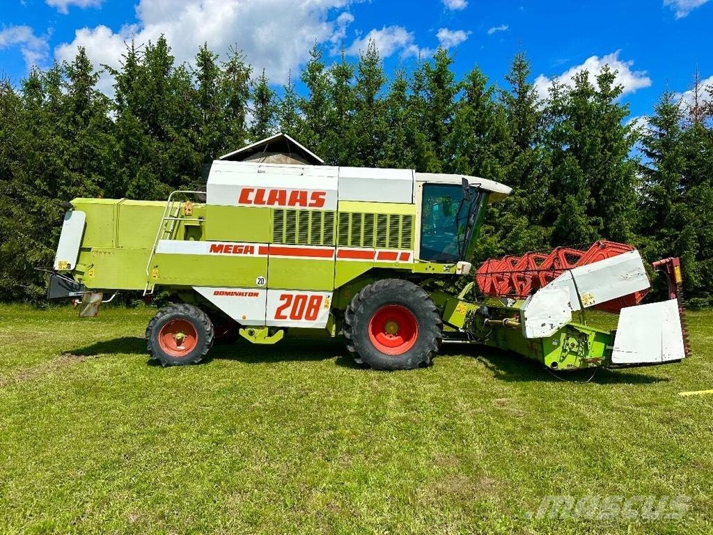CLAAS Mega 208 Ceifeiras debulhadoras