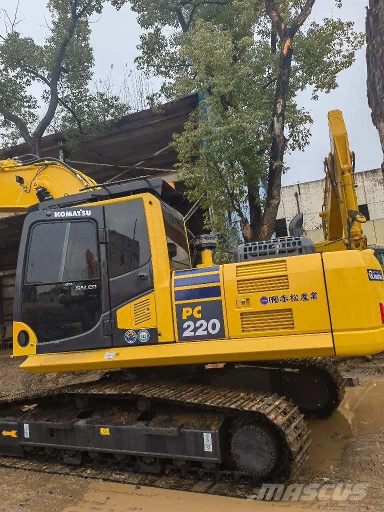 Komatsu PC 220-8 Escavadoras de rastos