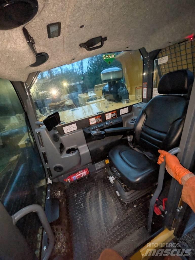 Bell TC11A Dumpers de lagartas