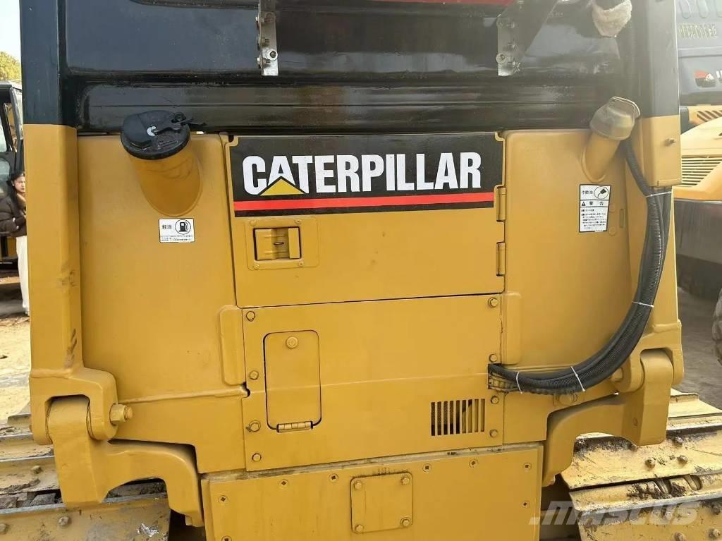 CAT D 5 C Dozers - Tratores rastos