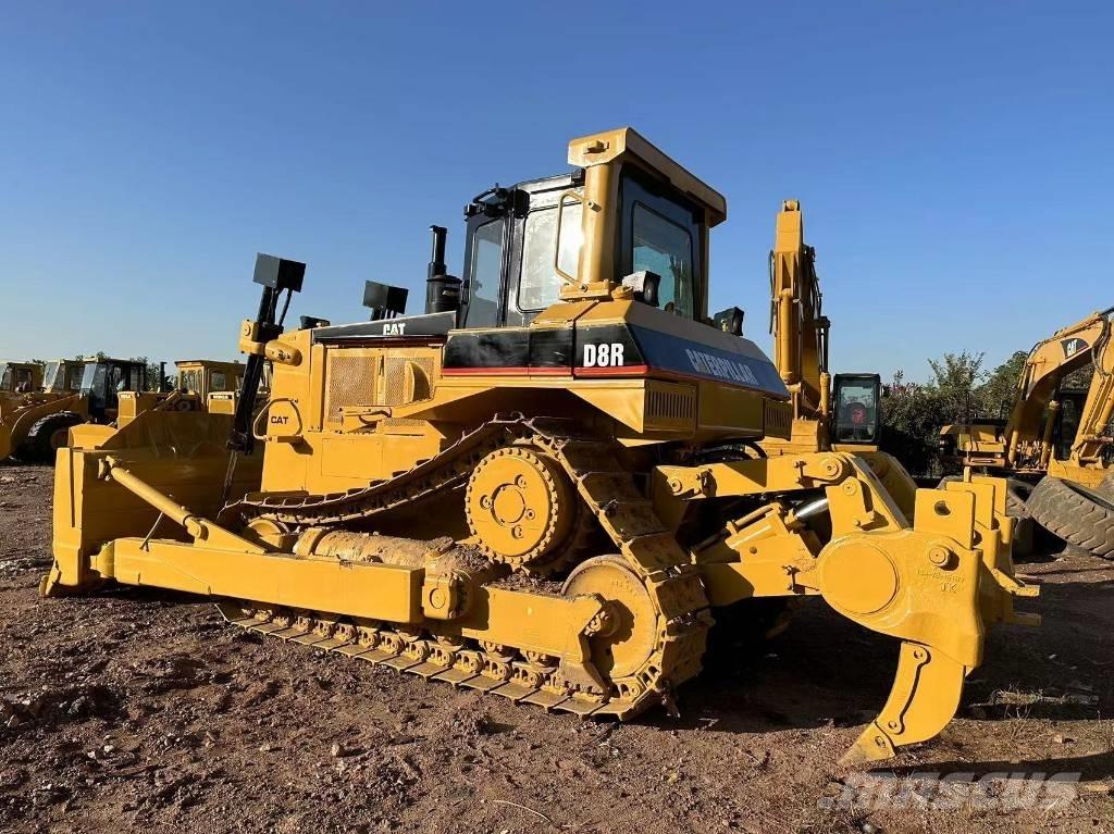 CAT D8R Dozers - Tratores rastos