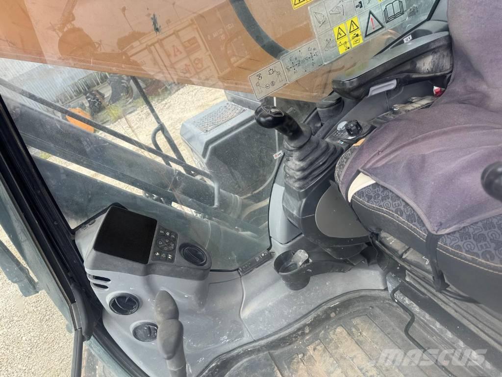 CASE CX 300 D Escavadoras de rastos