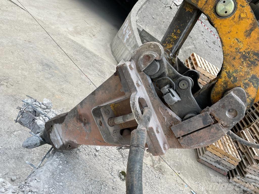 Brokk 330 Diesel Escavadoras de demolição