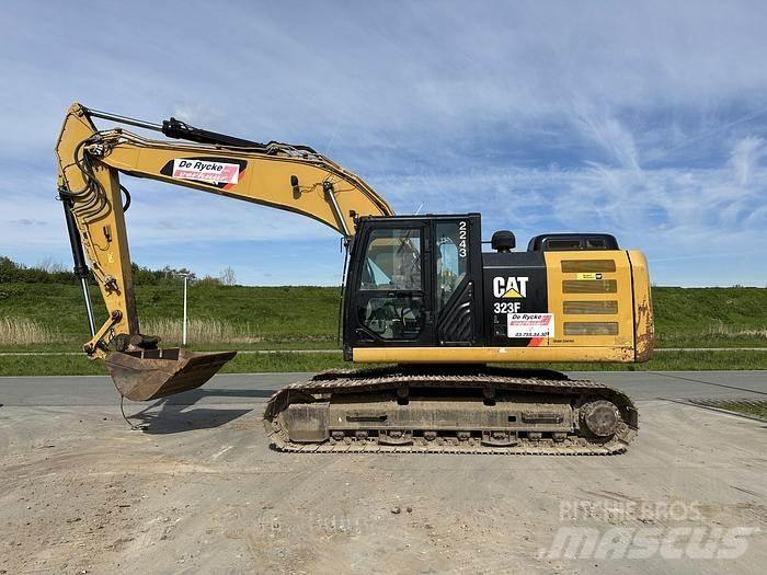 CAT 323FL Escavadoras de rastos