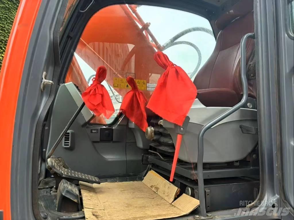 Doosan DX 225 LC Escavadoras de rastos