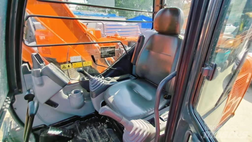 Hitachi ZX 70 Mini Escavadoras <7t