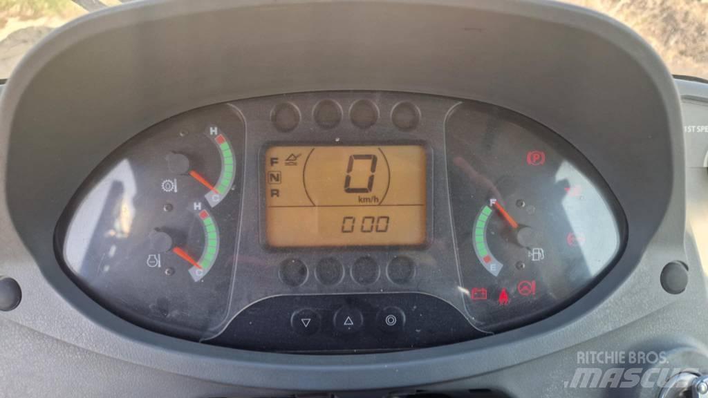 Hitachi ZW 140 Pás carregadoras de rodas