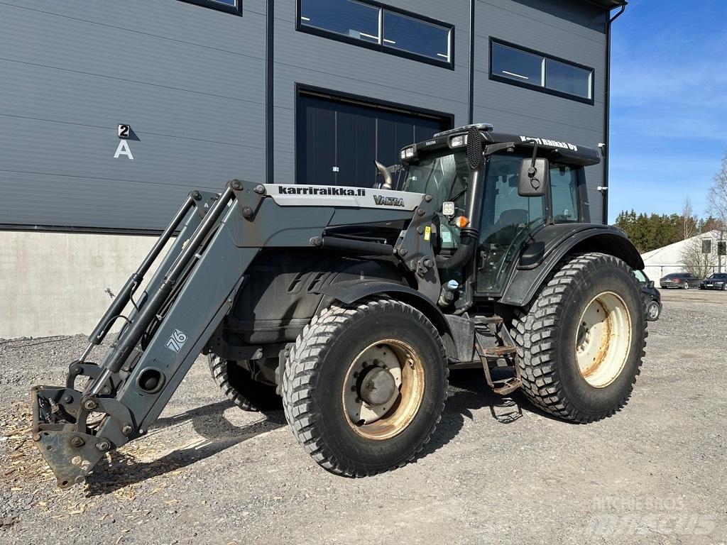 Valtra T 173 Tratores Agrícolas usados