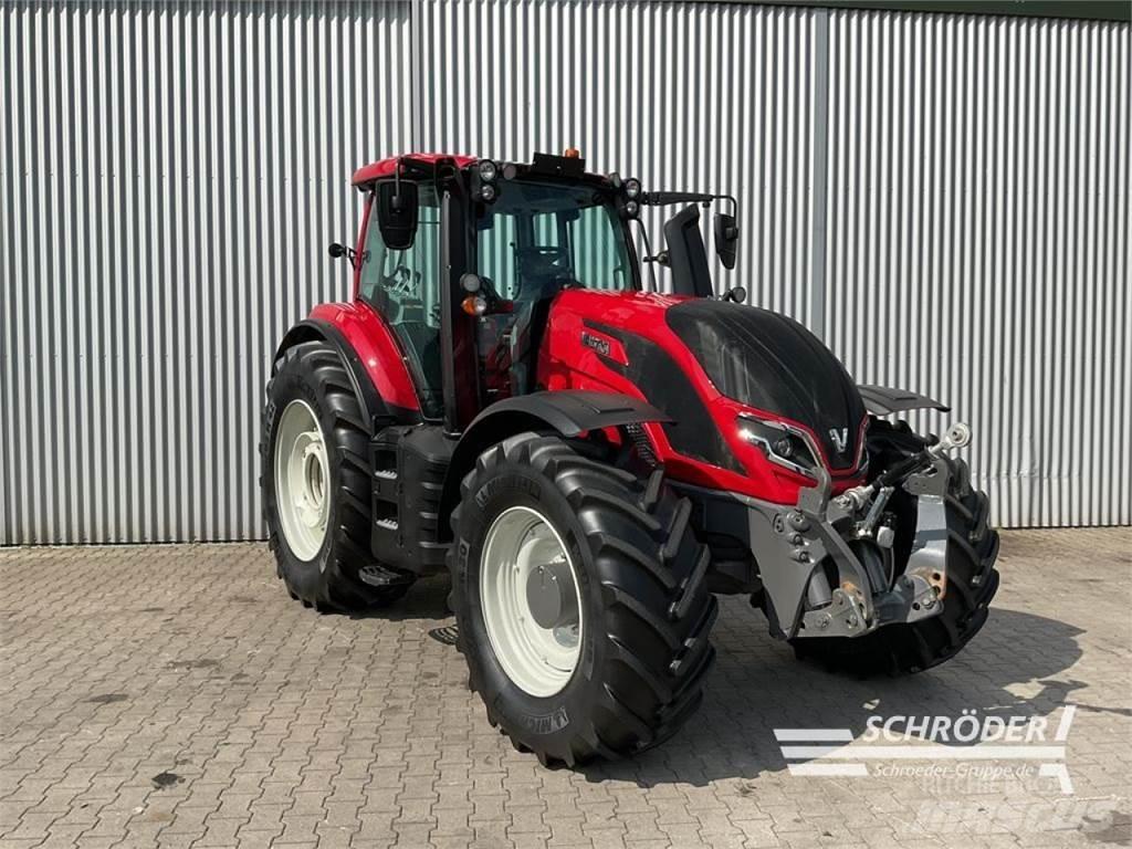 Valtra T 235 A Tratores Agrícolas usados